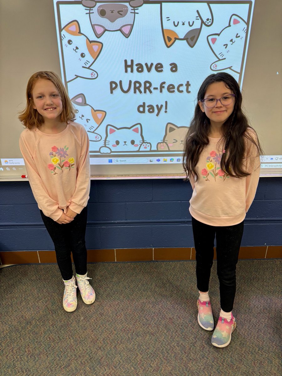 ClevelandElem's tweet photo. Twin Day for Math Month! @LivoniaDistrict https://t.co/BZKIBKUruC