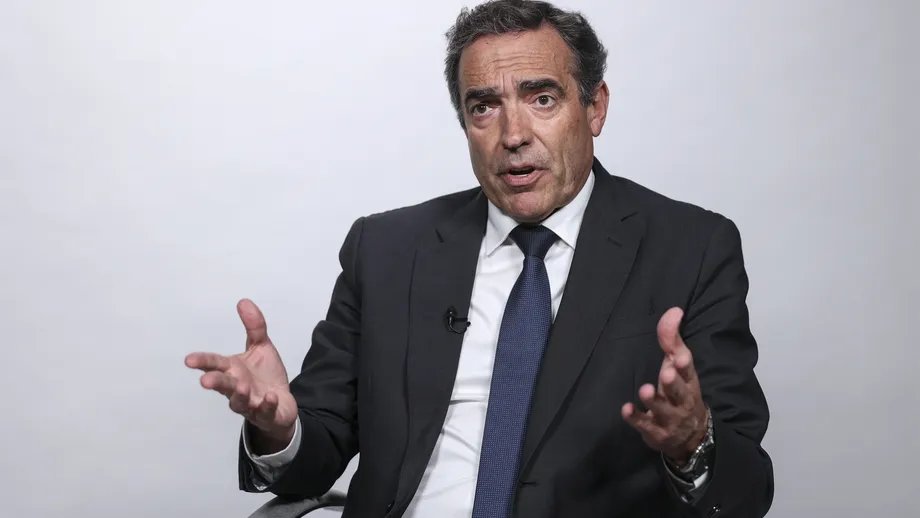 Sporting dá os parabéns a Reinaldo Teixeira e espera "transparência e valorização do futebol português"

"O Sporting Clube de Portugal felicita Reinaldo Teixeira pela sua eleição como Presidente da Liga Portugal e deseja sucesso no desempenho das suas funções, com a certeza de