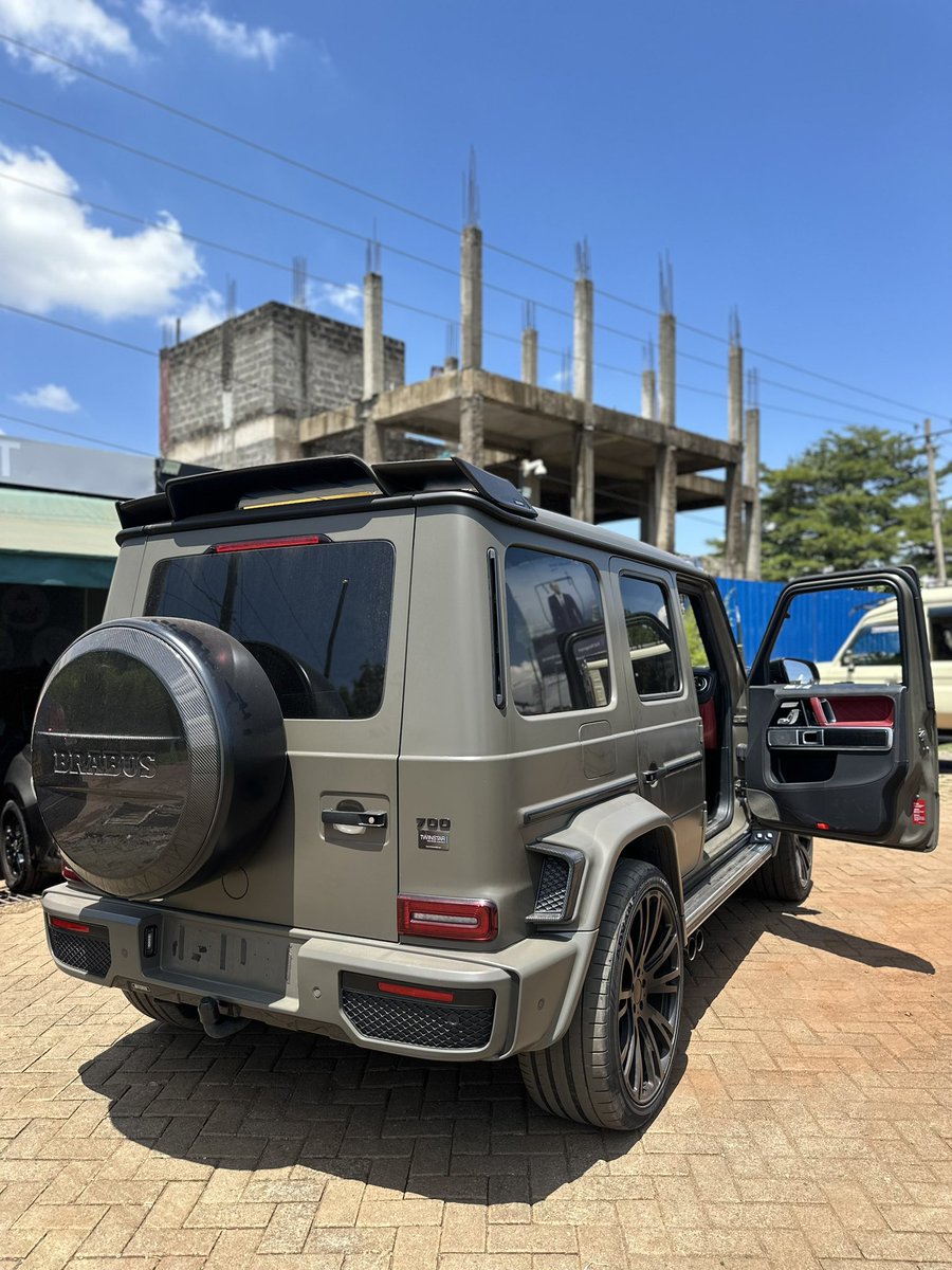 AcePrestigeAuto's tweet photo. 2024 Brabus 700 sourced, shipped and delivered by https://t.co/9udlx4kYJY 🔥🔥

700 horsepower and 950 Newton meters of torque under the hood. 

What a beautiful beast 😈 We can ship a similar unit for you ✅

Visit our website, https://t.co/9udlx4kYJY to check out all our cars https://t.co/lF28SDjvyi