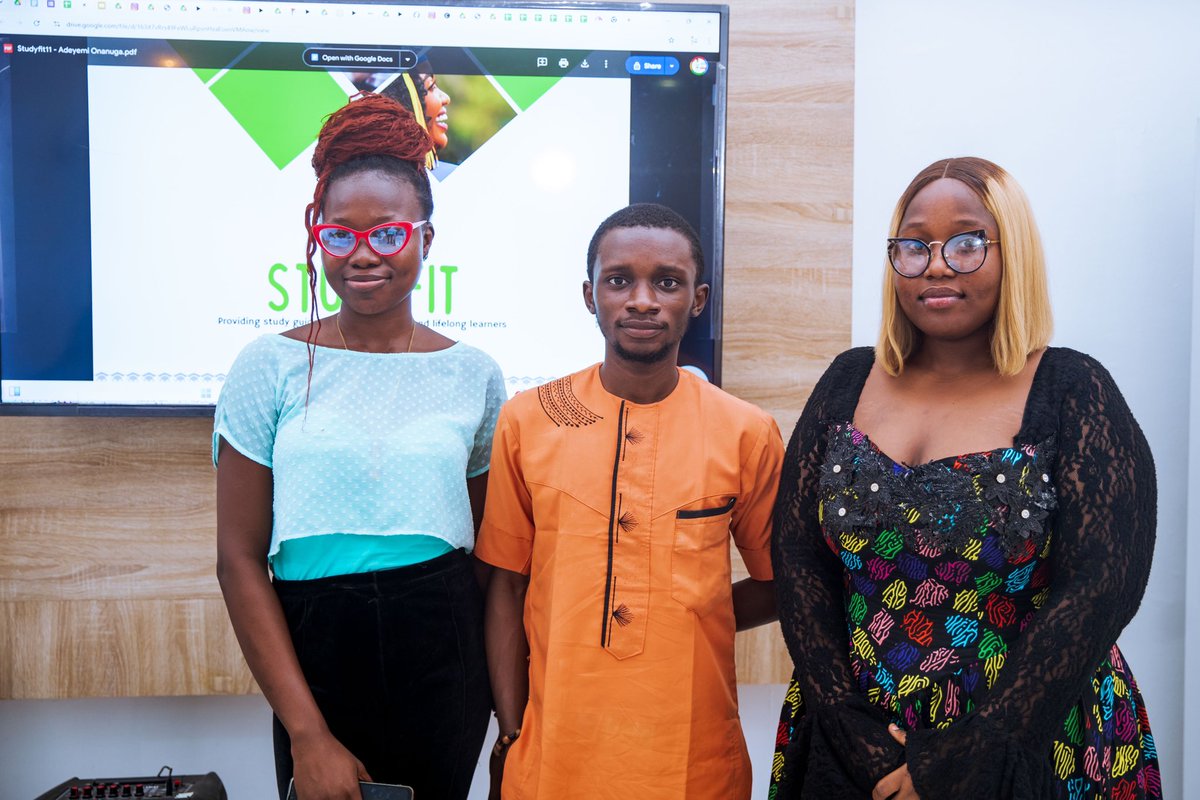 nerdzfactoryorg's tweet photo. #FlashbackFriday 

We’re still buzzing from the energy of the DigiGap Program.

Through hands-on training in Product Design and Digital Marketing, hundreds of young minds took bold steps toward digital careers.

With support from Access Corporation, we’re proud to bridge the gap https://t.co/UlG4CeAwXU
