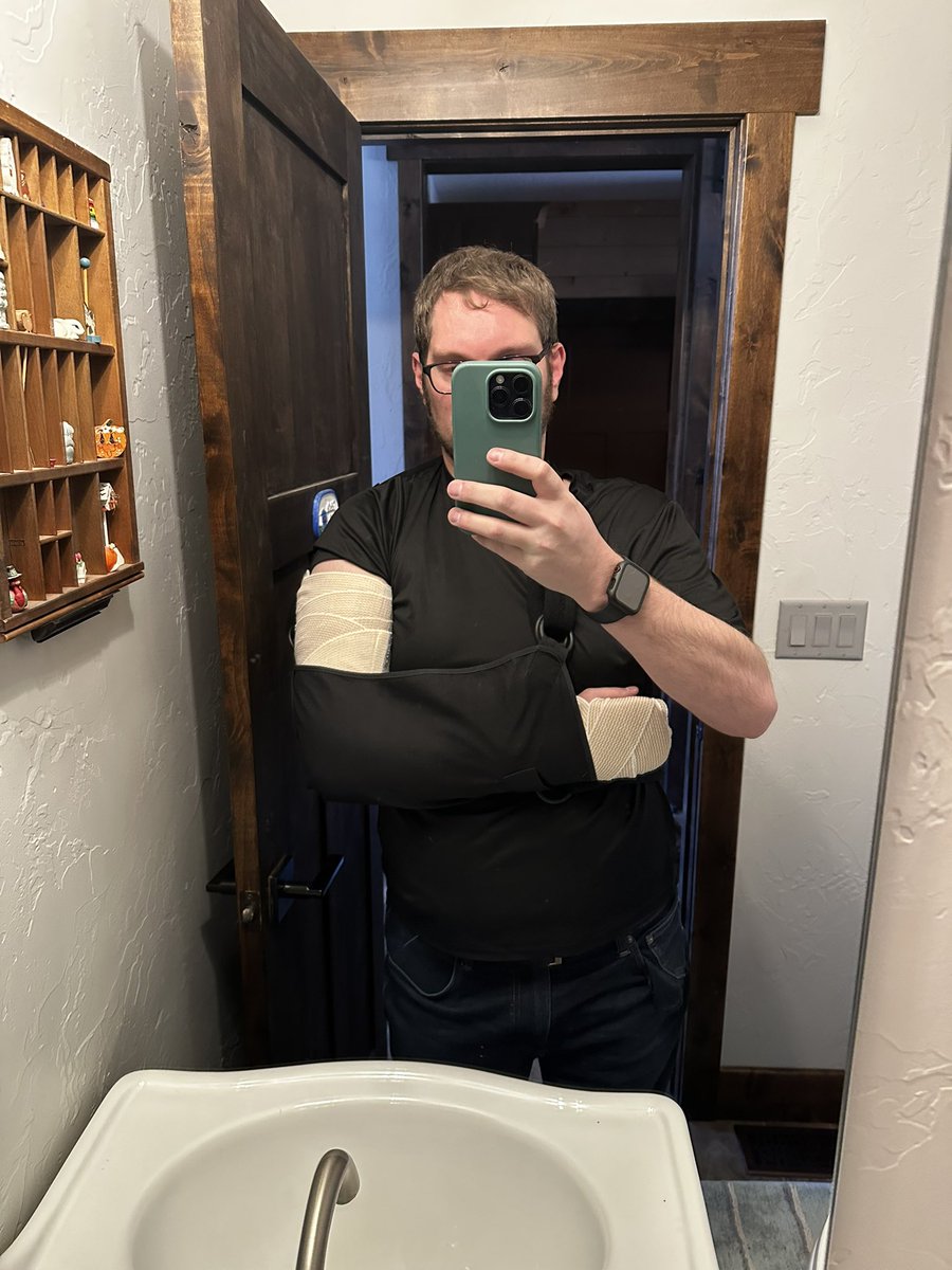 Ryan Weeks tweet media