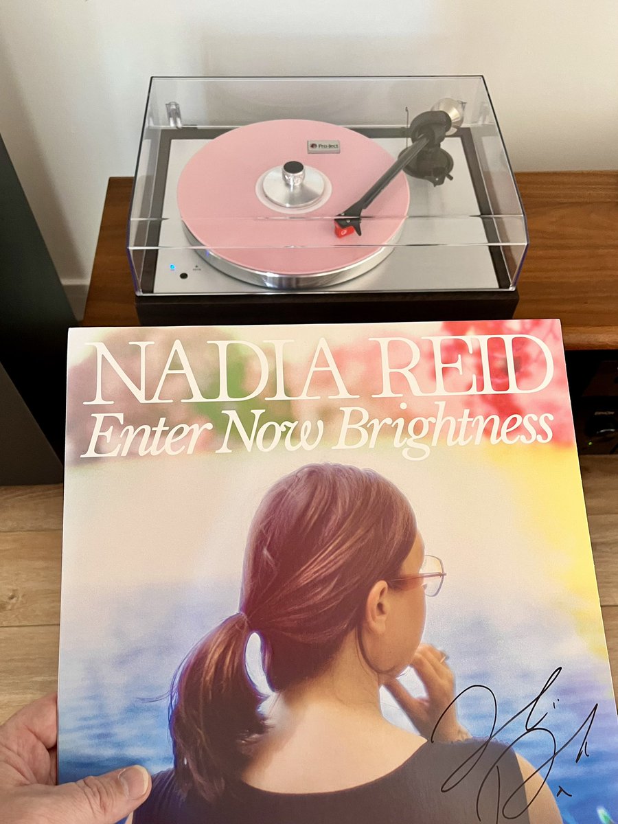 Just beautiful. ‘Enter Now Brightness’ by <a href="/HelloNadiaReid/">Nadia Reid</a> #NowPlaying