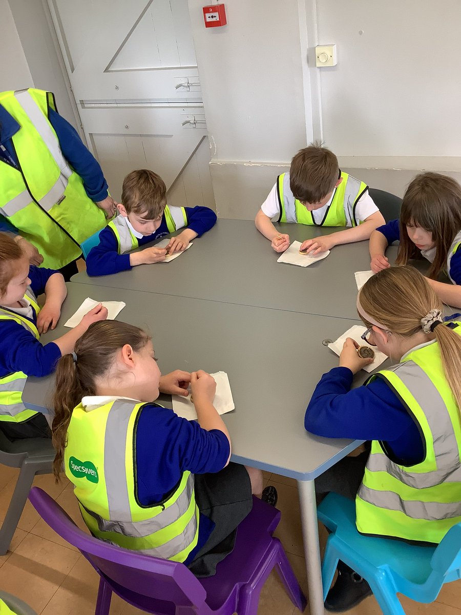 Miss Power tweet media