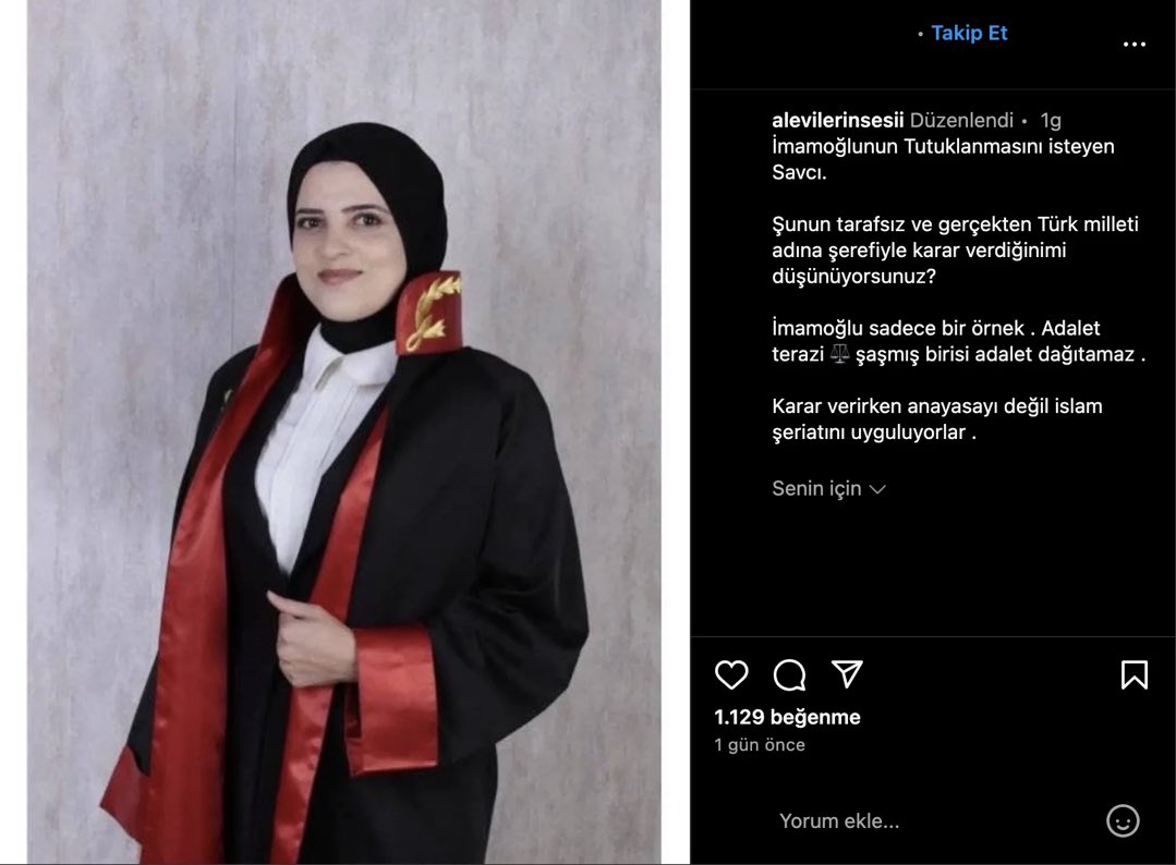 Birkaç gündür sosyal medyada dolaşan bir fotoğraf var. Fotoğrafta, üzerindeki cübbeden savcı olduğu anlaşılan başörtülü bir hanımefendi görülüyor.
 
Sosyal medyada birçok hesap, bu fotoğraftaki savcının İmamoğlu’nun tutuklanmasını isteyen savcı olduğunu iddia etti. 
 
Bu paylaşım
