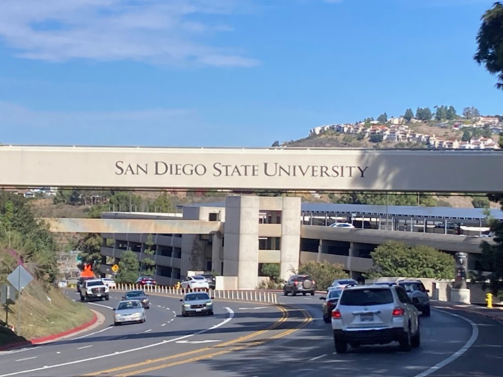 ctimescourier's tweet photo. Some SDSU students near the finish line as graduation approaches  https://t.co/9CLdfeQnbz https://t.co/gYPjejqUeT