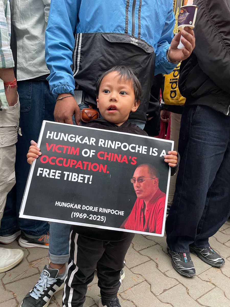 VOT_Tibetan's tweet photo. On April 11, 2025,Tibetans in Dharamshala held a candlelight vigil in solidarity with Tulku Hungkar Dorje Rinpoche, who died under mysterious circumstances in Chinese custody in Vietnam. His arrest sparked concerns over human rights violations and transnational repression by CCP. https://t.co/4Yun2cjfCx