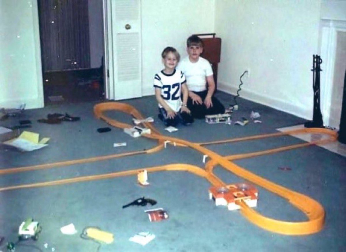 Super70sSports's tweet photo. Hot Wheels racing as god intended: miles of track and a fucking pistol to resolve any disputes. https://t.co/DajoHzfRNG
