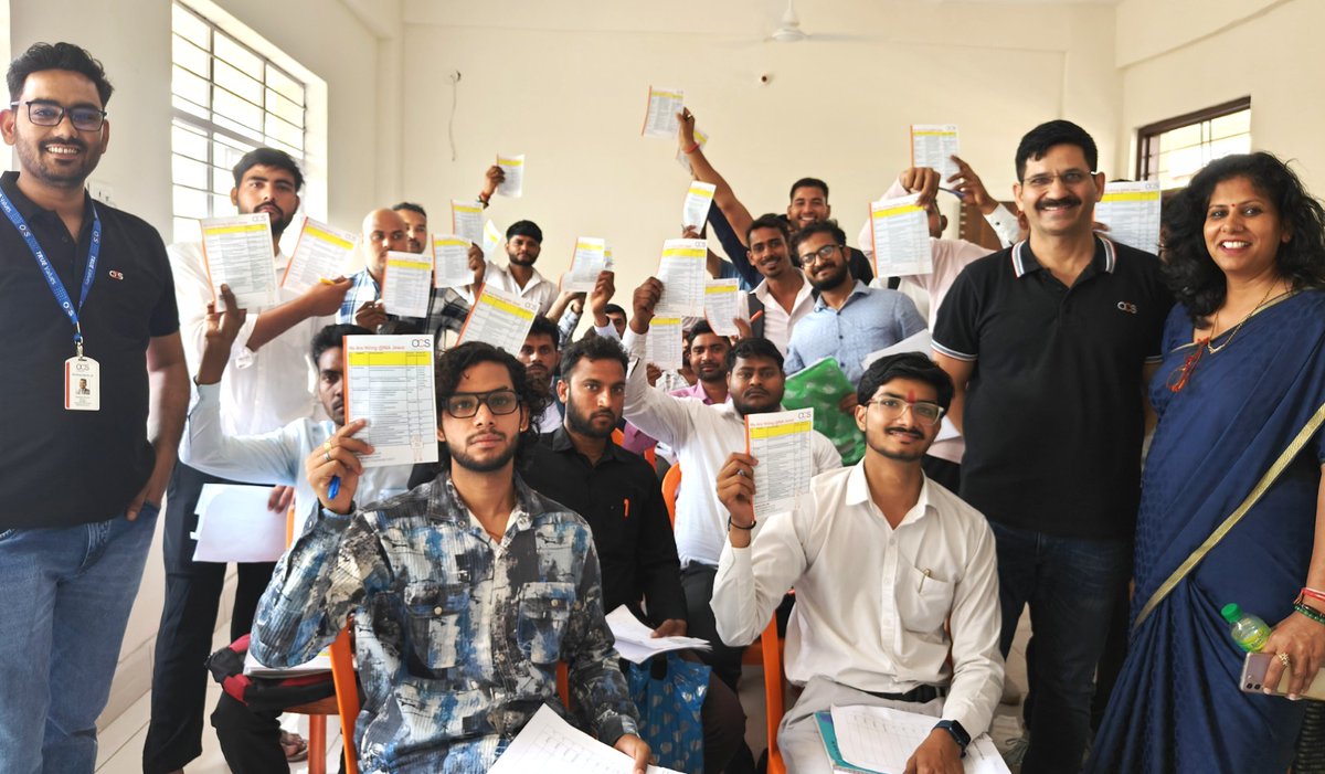NIAirport's tweet image. We had the opportunity to organize a Skill Bridge Program at ITI Jewar, aimed at empowering the residents of our community through meaningful employment opportunities.
#NIAirport #SkillBridgeProgram