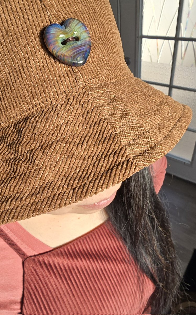 Mandella Glass tweet media