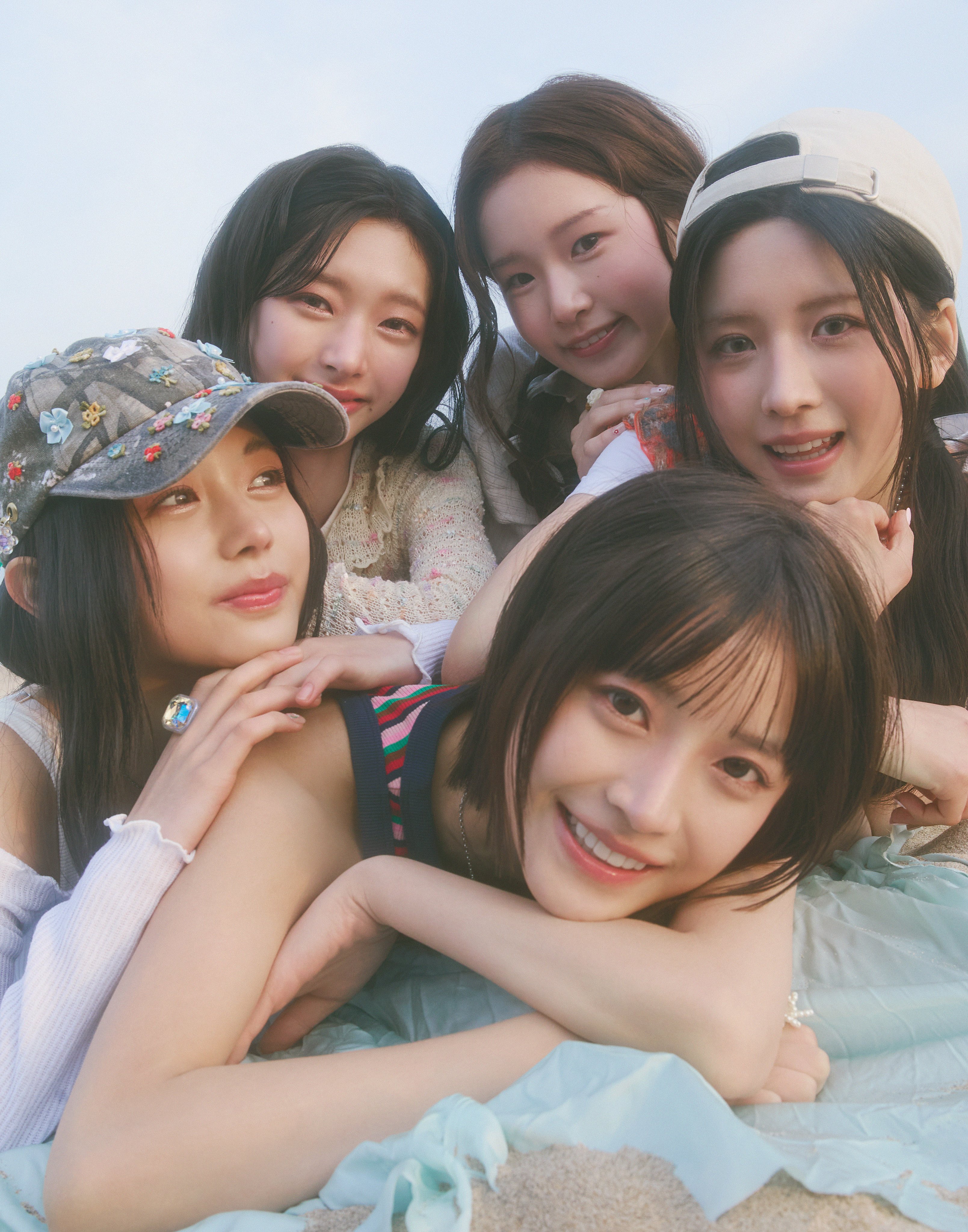 GoQovU2aQAApwQI?format=jpg&name=4096x4096