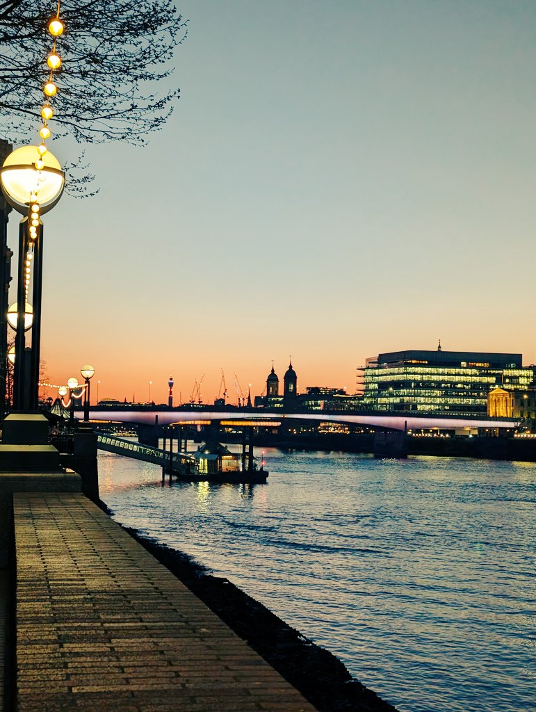 ankitauppal's tweet photo. London, sometimes you are like no other. https://t.co/0hjZuCTSKE
