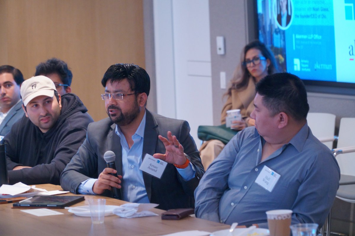 ArmorySV's tweet photo. At Wednesday's Breakfast of Champions, @Olo  founder & CEO @nhglass shared his journey in restaurant tech with a great group of entrepreneurs. Our thanks to Noah for being so generous with his time and insights, and to Mario Fallone at @Akerman_Law for co-hosting!