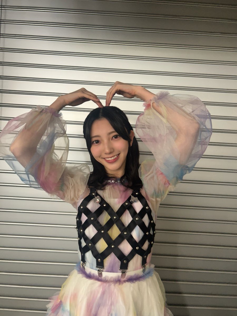 「6回目のひな誕祭」ライブ衣装 生写真 【直筆サイン】小西夏菜実 い*な様