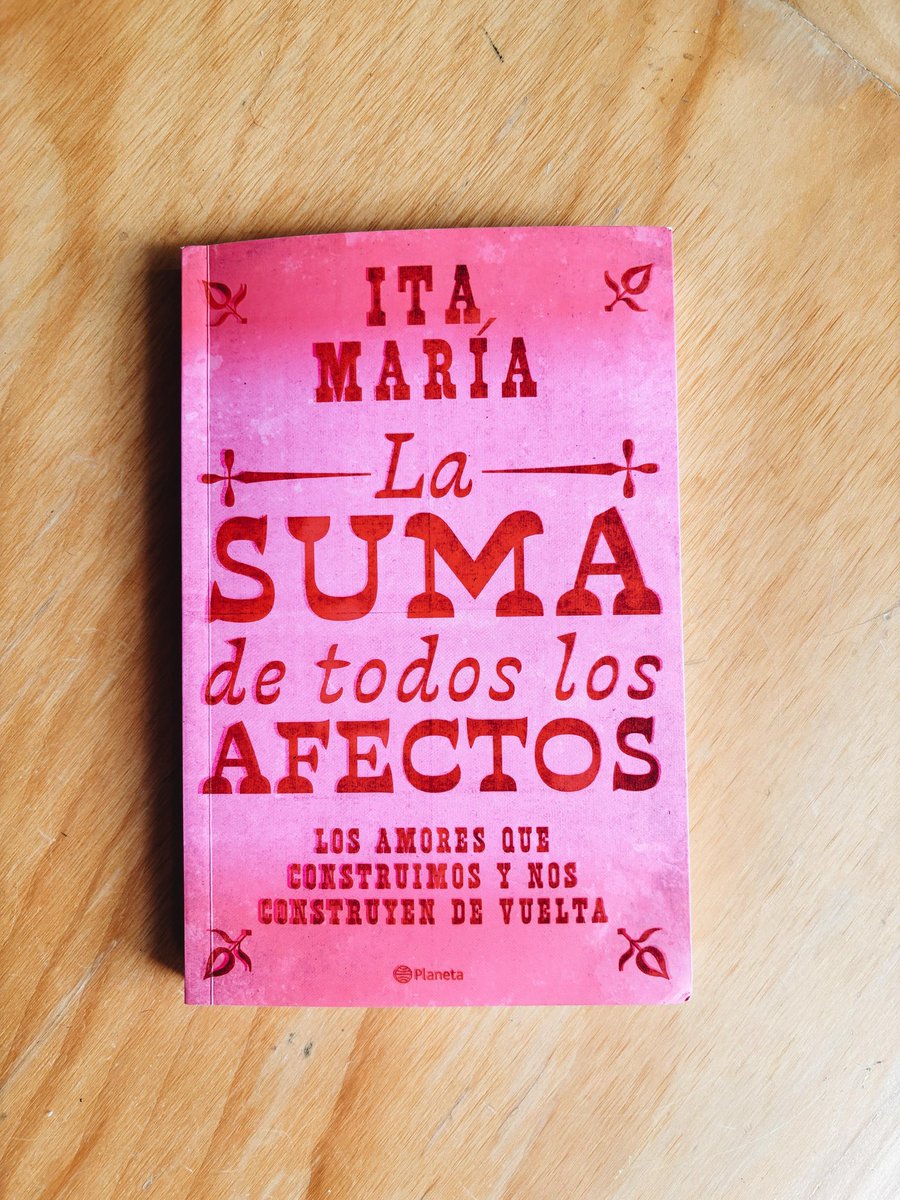 Le quiero dar las gracias a <a href="/itamaria83/">Ita María</a> Porque nunca ha sido tan necesaria una declaración de amor feminista como ahora: inteligente, compasiva y juiciosa. Gracias por este libro que dialoga tanto con el mundo que habitamos y conmigo misma.