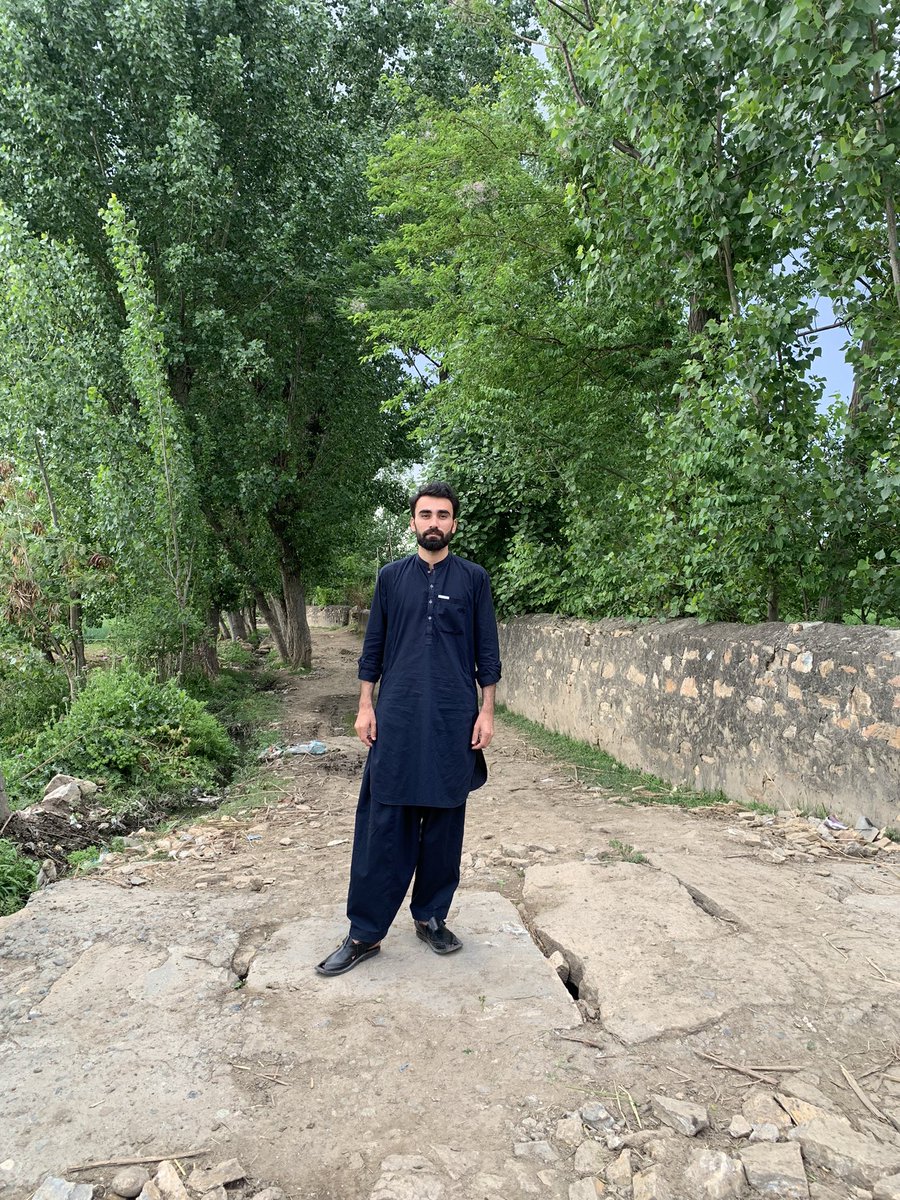 yourskhankamran's tweet photo. 🍃 https://t.co/EAH7CtQuJB
