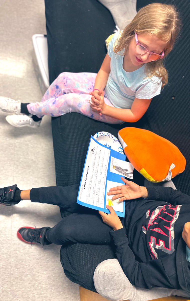 We loved visiting <a href="/MsAbell1st/">Brittanie Abell</a> to see their hard work &amp; use knowledge to guess their mystery riddles! Bird nerd crew! 🦅🦆
<a href="/GutermuthES/">Gutermuth Elementary</a>