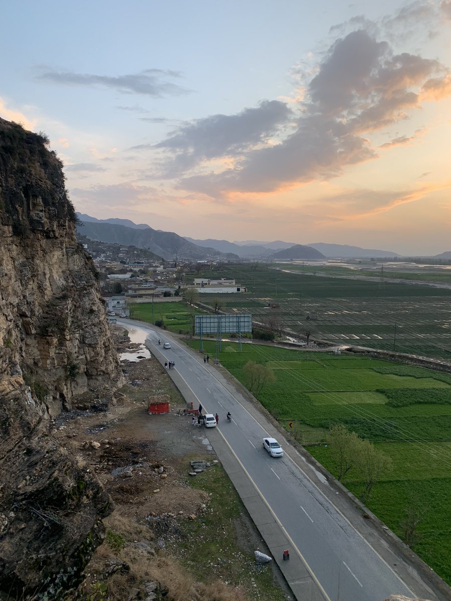 yourskhankamran's tweet photo. village. 🤍 https://t.co/H2pfpQvdYS