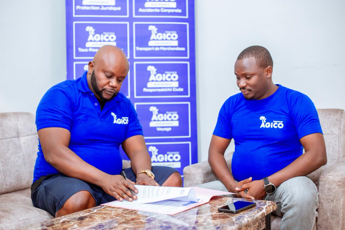 MorningBurundi's tweet photo. 🎶 #AGICO x #KIDUMU – Un Partenariat Artistique qui Fait Vibrer le Burundi ! 🎤💙
Nous sommes fiers d’annoncer notre partenariat artistique avec l’icône de la musique burundaise, KIDUMU ! https://t.co/Djgv6ZDWNR