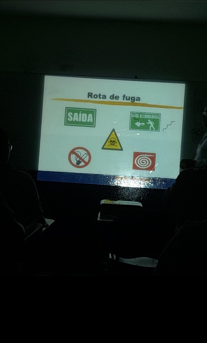 لورا tweet media