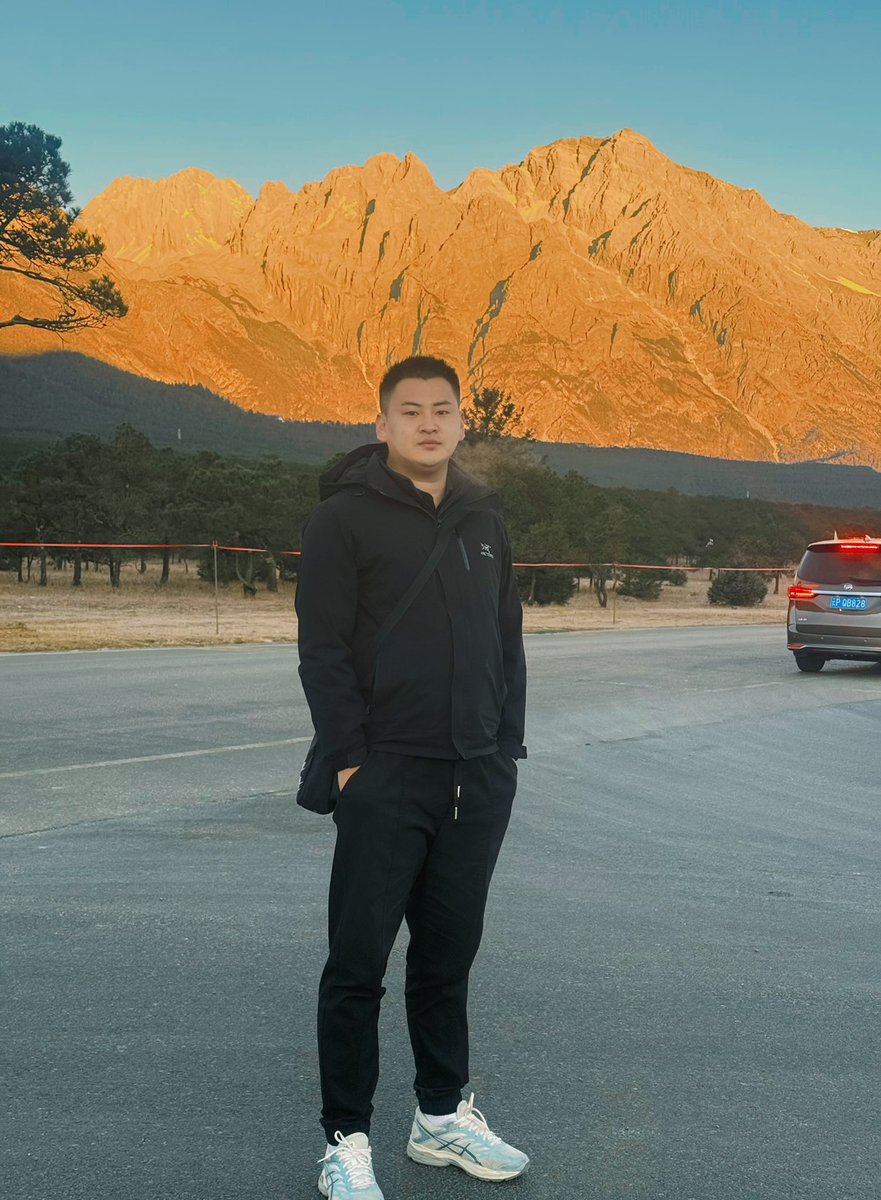 翻我貂皮裤衩干嘛 tweet media