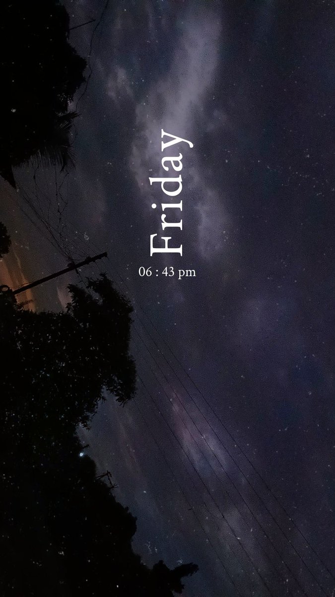 SakshiGirh23294's tweet image. The sky looked like a frame from a film I never wanted to end...
Just a quiet scene… before the next story begins ⭐😊

 #NightScenes #VisualPoetry #MoodyFrames #FridayNights