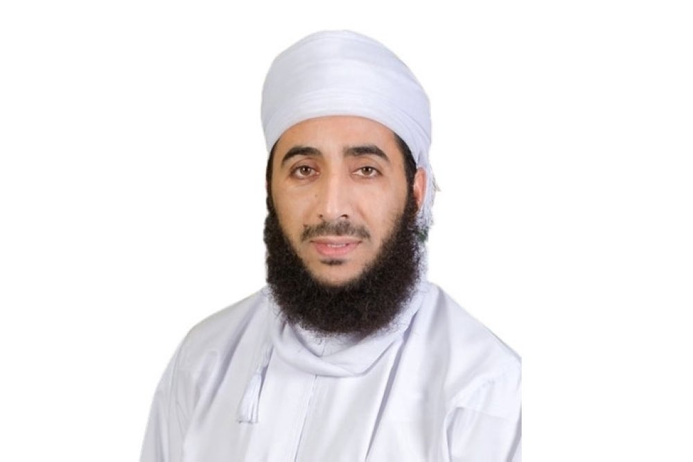 Salimam43869286's tweet photo. الى الجمهور الكريم #بشمال_الشرقيه 
ستشهد #ولاية_القابل حدثا استثنائيا. حيث ستنعم الولاية  بزيارة شيخين جليلين . و قامتين عظيمتين . الشيخين #كهلان_الخروصي و #سيف_الهادي . 🌹

وذلك يوم الجمعه القادم 
19 شوال 1446
18/4/2025

وذلك في بلدتي بطين والمضيرب 

الموقع
الشيخ كهلان الخروصي في بلدة #بطين بولاية القابل من بعد صلاة العصر إلى صلاة العشاء 
الموقع:
https://t.co/j0ZCJz9VR1

الشيخ سيف الهادي في بلدة #المضيرب بولاية القابل من بعد صلاة  العشاء الساعه 8:30م 
وعلى مسرح #سوق_المضيرب والكراسي موجوده لعدد 2000 كرسي وزياده 
الموقع:
https://t.co/UCMn9qXLfK

شنفوا آذانكم ومتعوا أسماعكم وعقولكم بهذا الكم الكبير من العلم والمعرفه