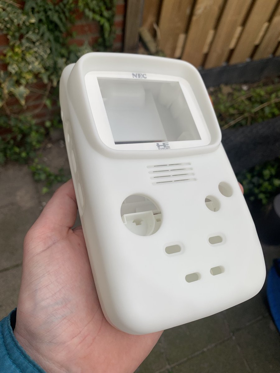 Dennis van den Broek tweet media