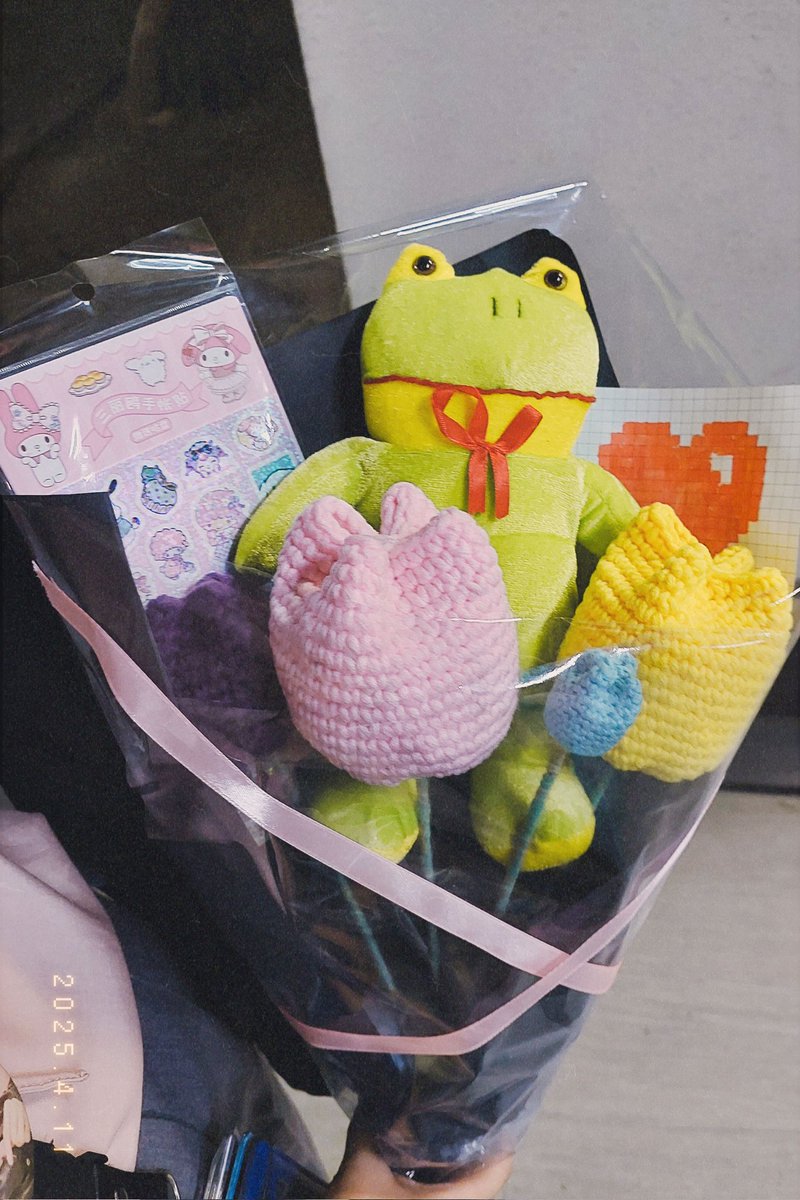 a little exception, I guess? 🌷🐸

| 04.11.25 |