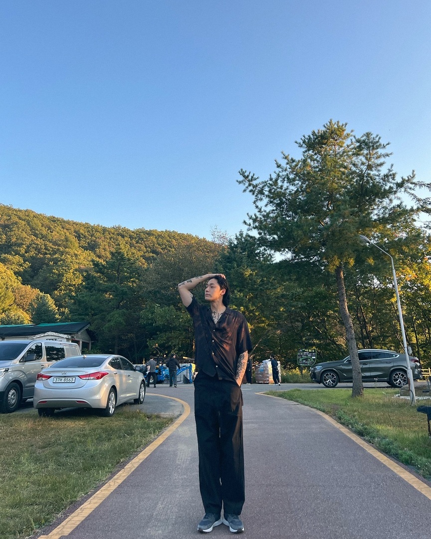 USE ' HEY / ✉️ ' - ENGLISH ONLY tweet media