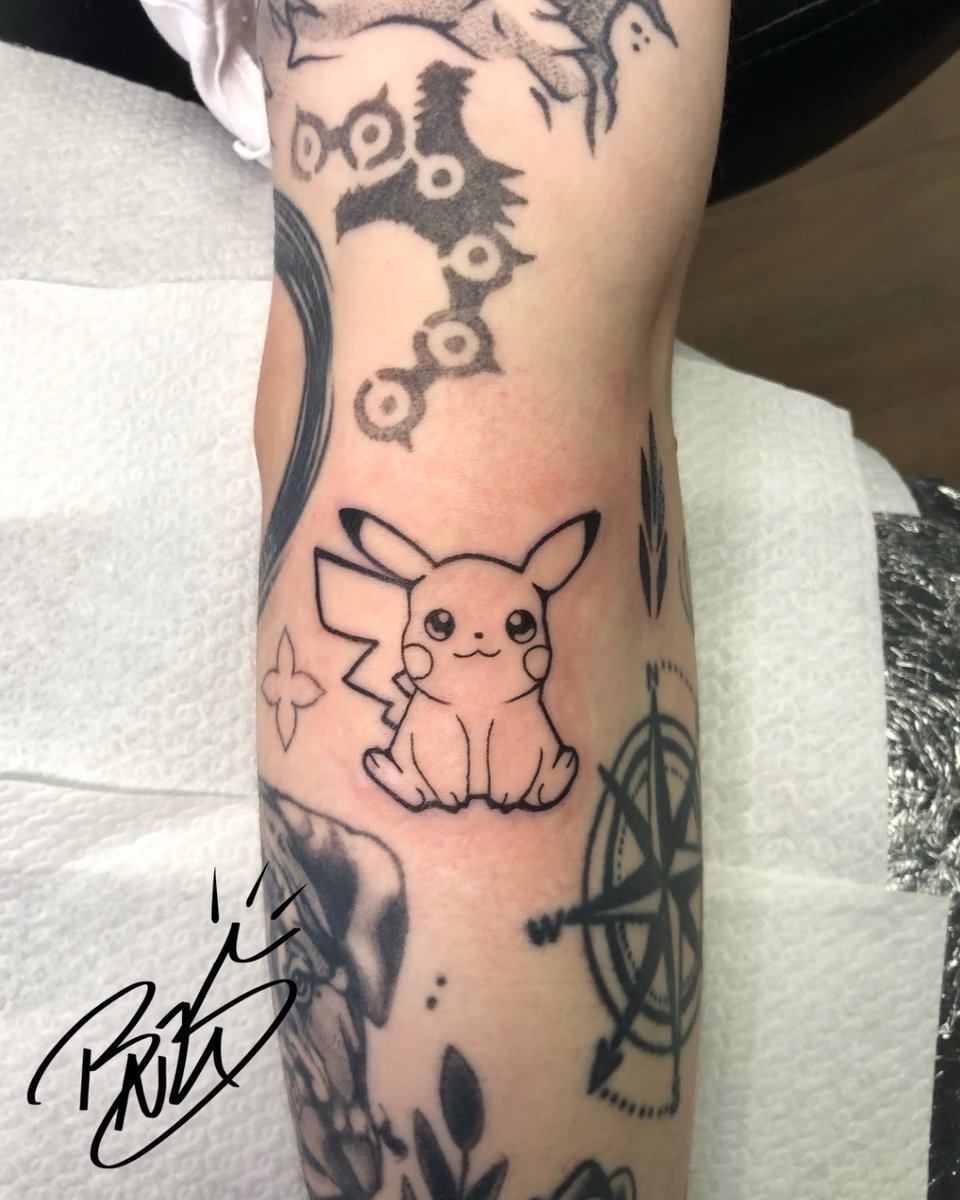 RinusInk's tweet photo. 🔙 Throwback to when I got to ink this dope Pikachu for @bryanvgaalen! ⚡️🎨 
Love capturing the electric vibes.😜

 #TattooArt #PikachuLove #pikachutattoo #delftattoo #denhaagtattoo #rotterdamtattoo #zoetattoo #silkcartridges https://t.co/PYU6ym0XWp