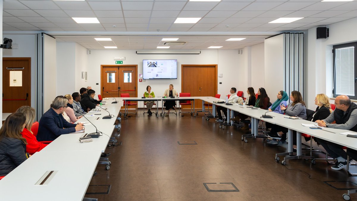 Dr. A. Edwards, UN Special Rapporteur on Torture, visited UN Standing Capacities in Brindisi 🇮🇹.
She shared insights on her work with the <a href="/UN_HRC/">UN Human Rights Council</a>,
“You are all human rights activists—never underestimate the power of your actions in the field.” 💬🌍 #UN #HumanRights #PeaceOps