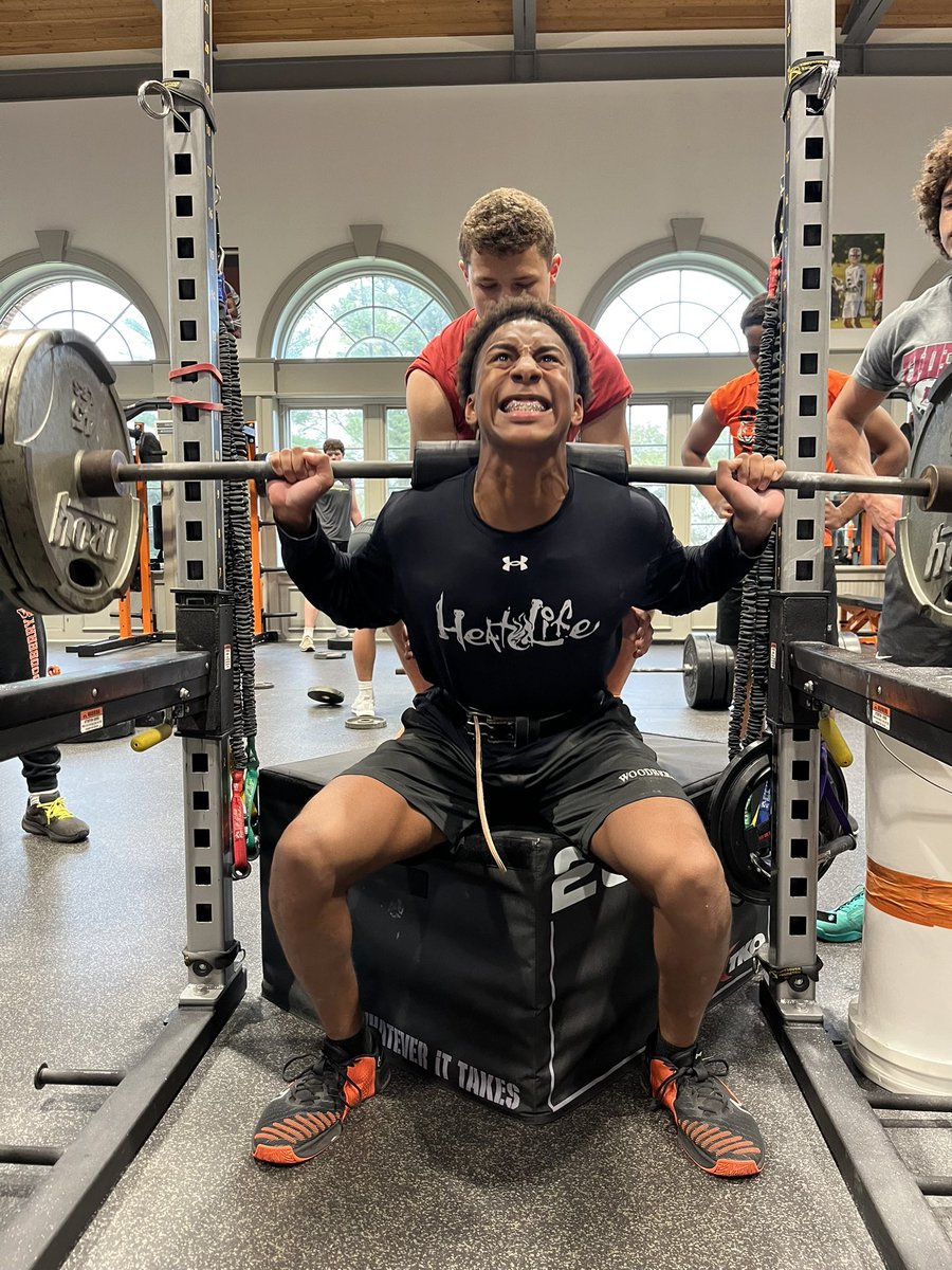 Happy belated to the boy!! I didn’t realize I was giving Kobie box squats &amp; deadlifts for his birthday, but I’m glad I did.

Your potential is through the roof Kobie. We’re proud of you man!! Keep going 📈♥️