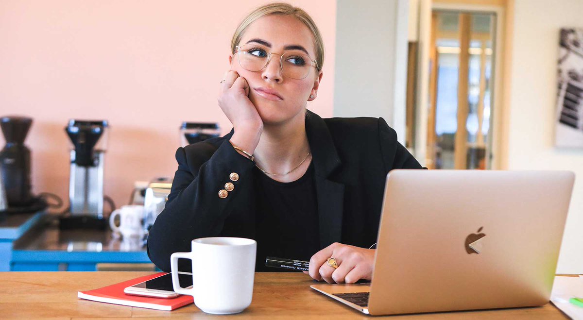 EvolveWorkplace's tweet photo. Employee confidence hit the lowest point in nine years: 
https://t.co/m8FpvNgPyD 

That’s not encouraging. But you can help your team by being transparent about where things are at and what’s to come. https://t.co/NOH1XSn5PR