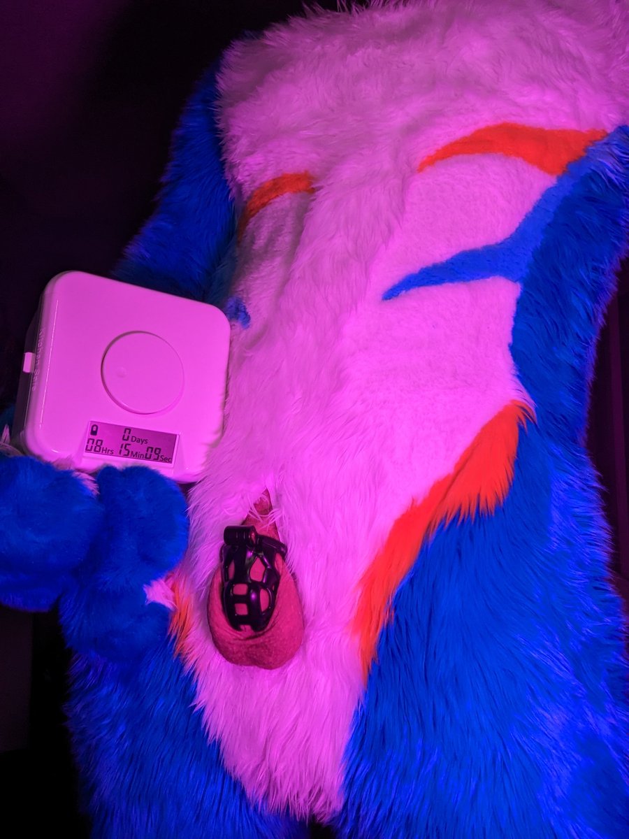 Lock the ott! Been in a chastity mood and I'm a glutton for punishment. So Imma let you decide just how long to lock my keys and how horny this locked ott will get!

1🔁 = 6 Hours
1💭 = 3 hours
1👍 = 1 Hour

Time can be added for the next 48 hours!