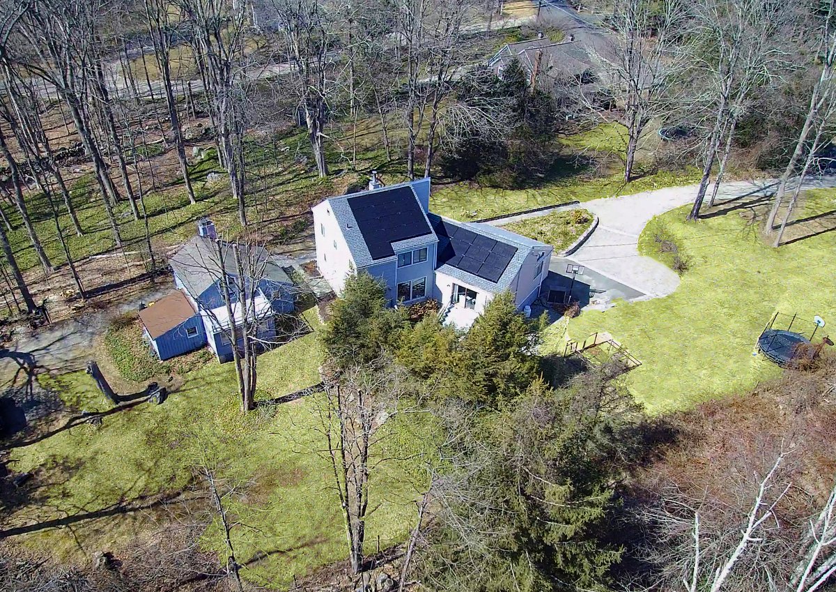 HamletHub Ridgefield (@hamlethubridge) on Twitter photo Ridgefield Home for sale <a href="/Anconahomes/">Laura Ancona</a> public Open House Sunday, April 13 from 1-3 pm at 47 Old Salem Rd. Architecturally designed modern home + separate legal rental cottage in top southern location. Offered at a new price of $999,000 hamlethub.com/ridgefield-con… Ridgefield Home for sale <a href="/Anconahomes/">Laura Ancona</a> public Open House Sunday, April 13 from 1-3 pm at 47 Old Salem Rd. Architecturally designed modern home + separate legal rental cottage in top southern location. Offered at a new price of $999,000 hamlethub.com/ridgefield-con…