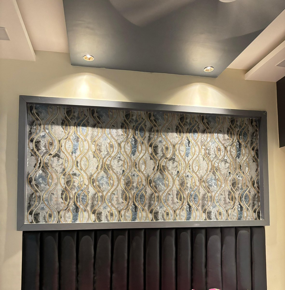 DecorRhythm's tweet photo. #wallpaper #Boisar #Palghar #Dahanu #interiordecor #interiors https://t.co/WhMx6YkKvG