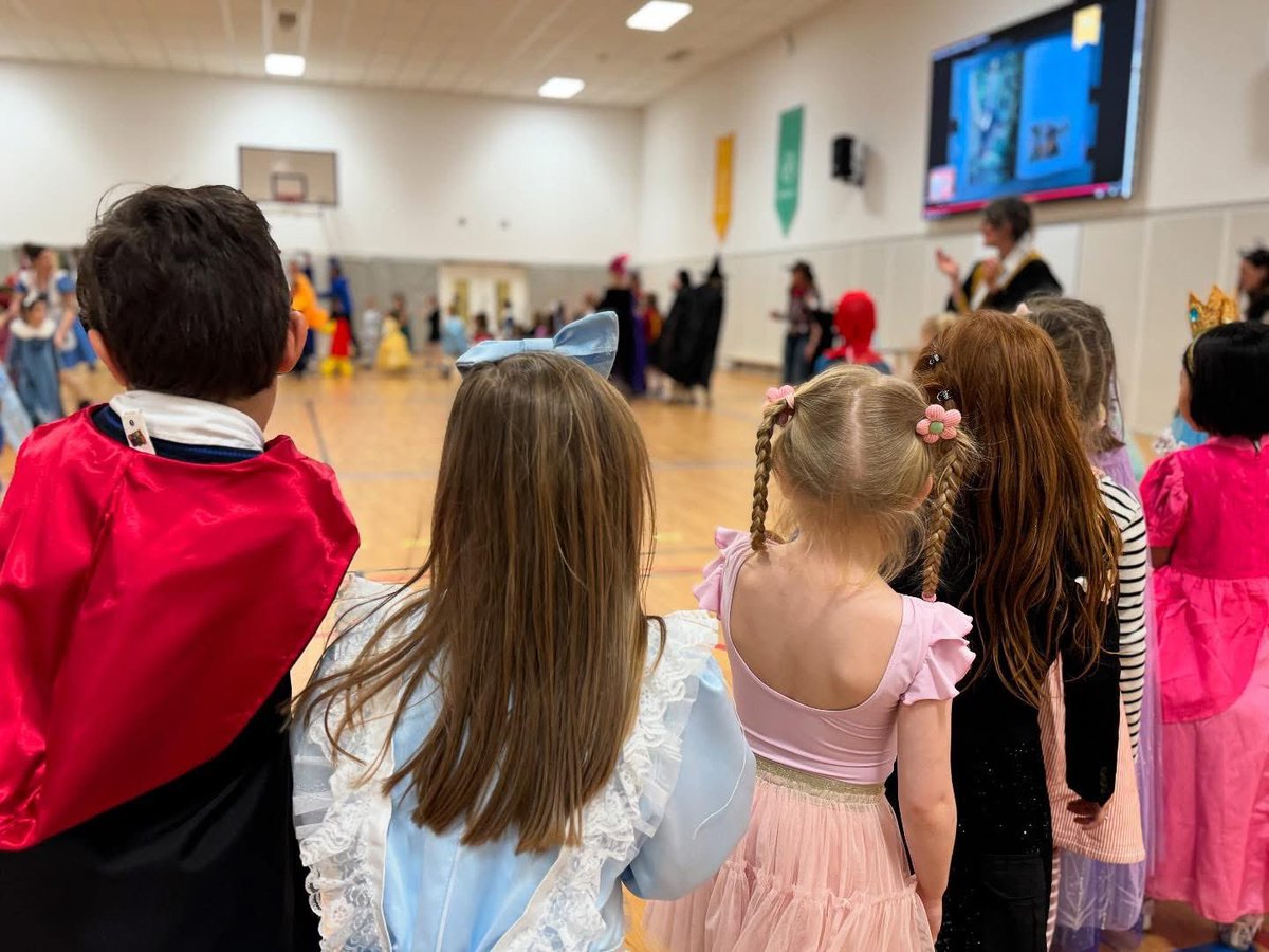 ISMonaco's tweet image. ✨ A storybook ending to #BookWeek!
Our K–Y2 book character costume parade lit up the sports hall with magical characters and big smiles. Thanks to all who made it so special — keep reading and imagining! 📚