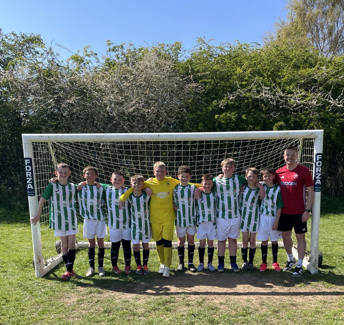 Greenfields Primary (@greenfieldssch) on Twitter photo Our U11 boys Progress into the <a href="/SSCFA2/">SSCFA</a> County Cup Finals!! ⚽️👏🏻🎉
A fantastic win against <a href="/baschurchCE/">Baschurch Primary</a> sees the boys go through to the last two.
An excellent performance from all the lads start to finish 🙌🏻
Super proud of you all!
#TeamGF
<a href="/SevernMulti/">Severn Bridges Multi Academy Trust</a>
<a href="/CrossbarC/">The Crossbar Group</a> Our U11 boys Progress into the <a href="/SSCFA2/">SSCFA</a> County Cup Finals!! ⚽️👏🏻🎉
A fantastic win against <a href="/baschurchCE/">Baschurch Primary</a> sees the boys go through to the last two.
An excellent performance from all the lads start to finish 🙌🏻
Super proud of you all!
#TeamGF
<a href="/SevernMulti/">Severn Bridges Multi Academy Trust</a>
<a href="/CrossbarC/">The Crossbar Group</a>