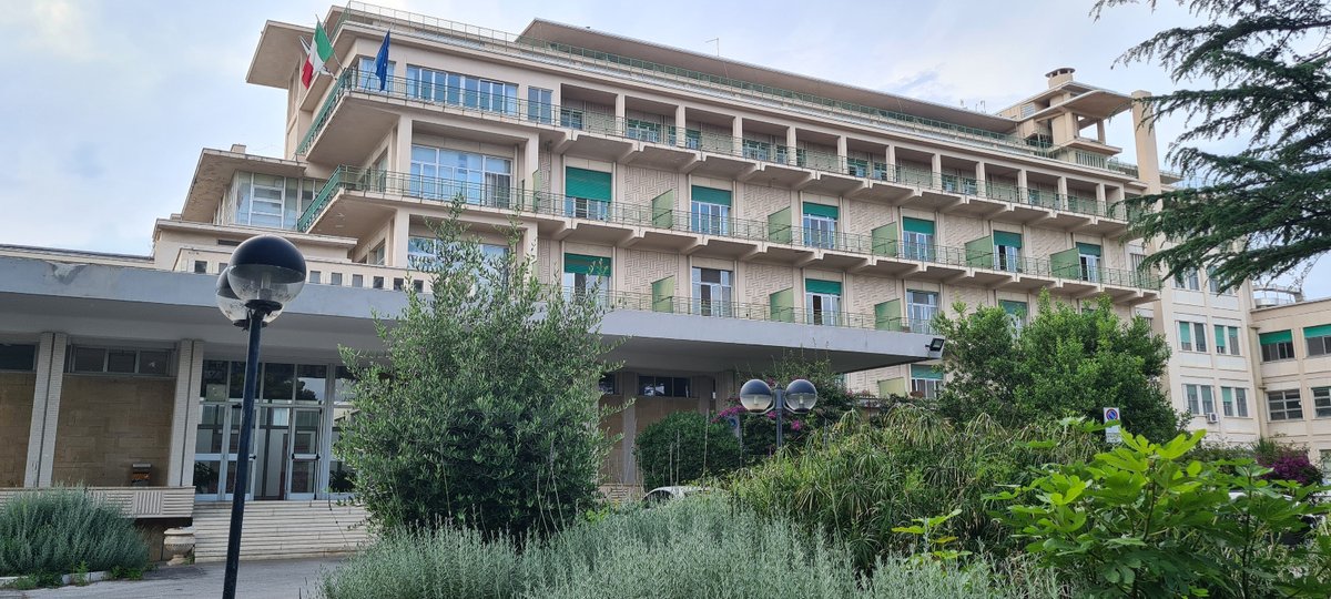 #Professionisti #esterni per verificare le #procedure su  #investimenti e #appalti: azione straordinaria della #ASLBari per rafforzare l'Area  tecnica. Avviso pubblico per un gruppo di lavoro con 3 #ingegneri o #architetti, un #avvocato, un #commercialista o  #revisoredeiconti