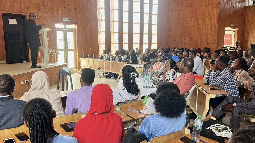 Morris_Monye's tweet photo. It was a profoundly energizing and invigorating experience at the University of Lagos, where @PeterObi engaged with the enthusiastic nursing students during the 28th Annual General Assembly of the Nigerian University Nursing Science Association (NUNSA). 

The atmosphere was charged with enthusiasm and passion. The theme, “Empowering Nurses: A Catalyst for Sustainable Health Care in Africa,” transcended mere discussion; it served as a clarion call for action.

Mr. Obi addressed questions from the students and generously shared his extensive knowledge and experience with them.

A New Nigeria is POssible
