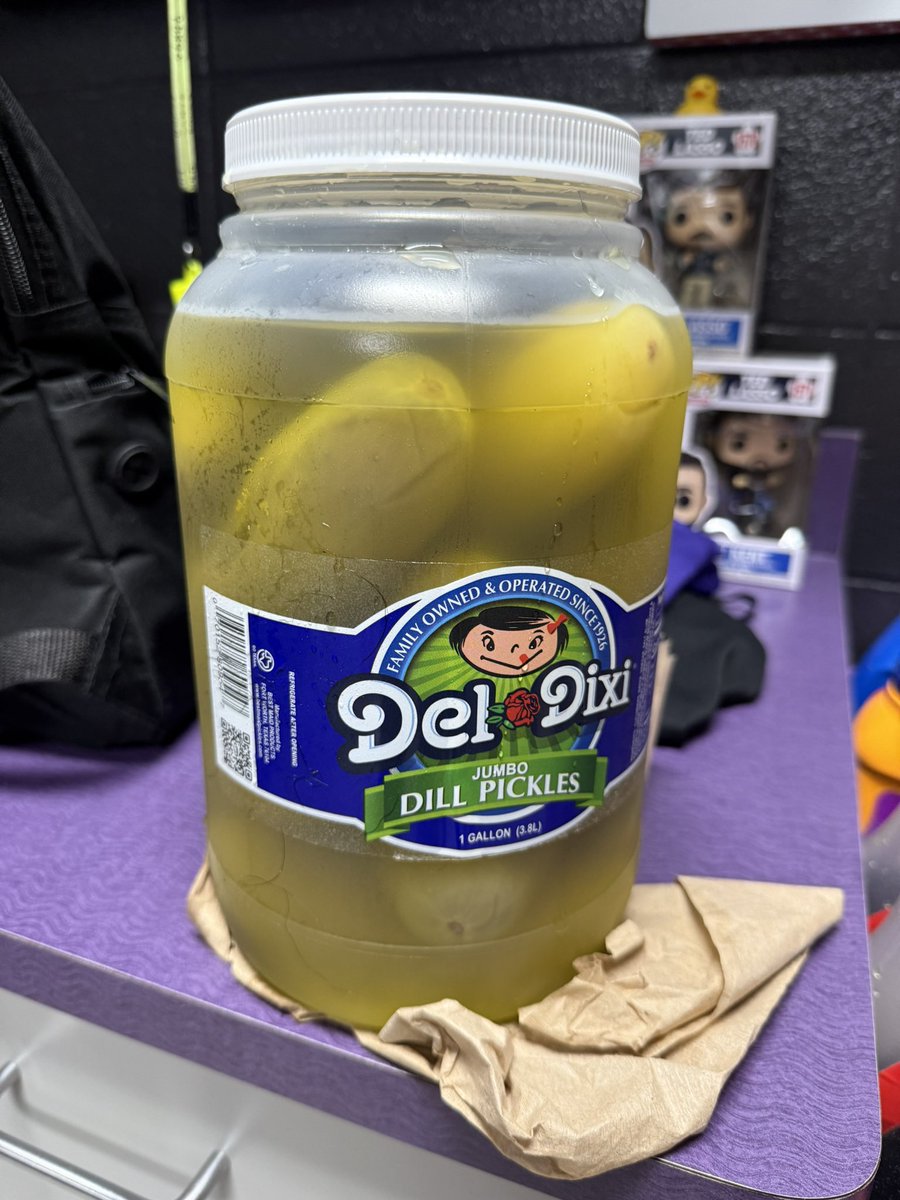 coachSeagraves's tweet photo. It’s a great day to run track 🤩

Big shout out to @Humble_Soccer for the pickles 💜 Thanks for the love and support! 
#womeninsports #picklejuice #trackandfield #runfastturnleft 

@CoachTorresHHS 
@HumbleISD_HHS 
@Coach_RobMurphy https://t.co/Dumb7HG9it