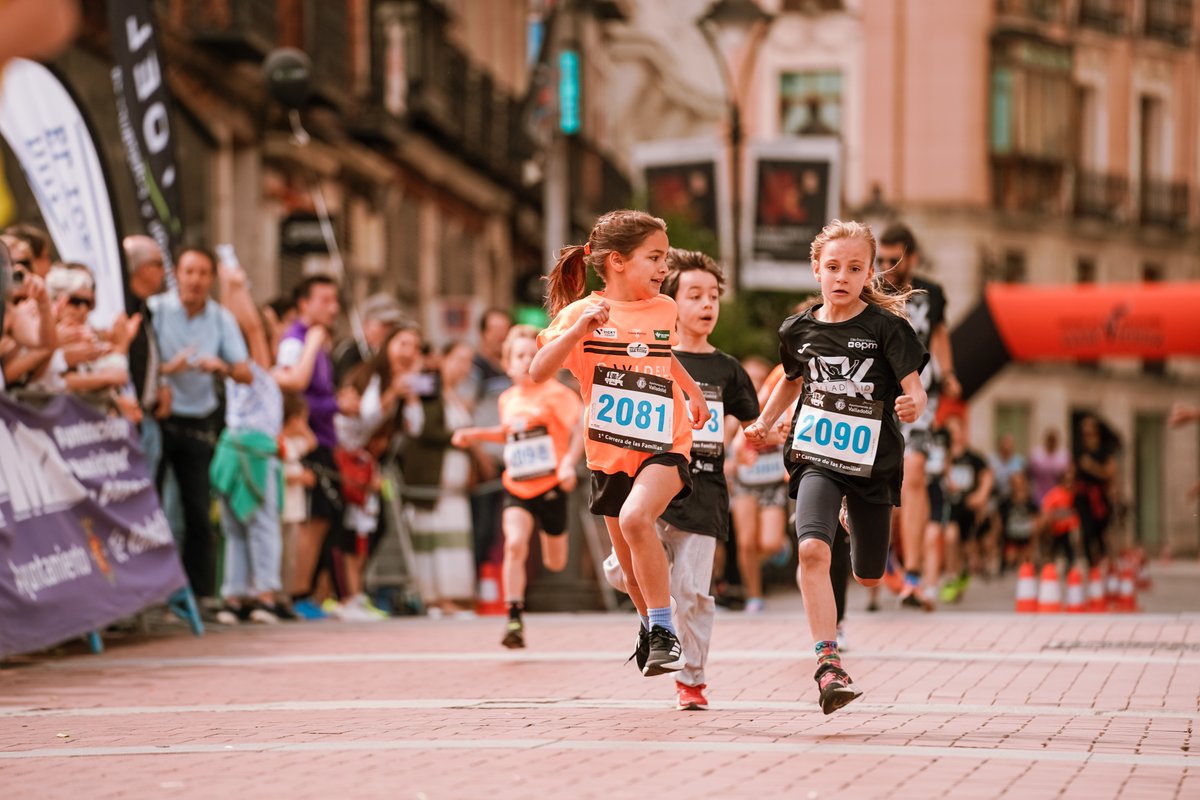VickyFoodsAT's tweet photo. 🚨 UN MES PARA EL "10K-CARRERA DE LAS FAMILIAS DE VALLADOLID"

El 11 de mayo #Valladolid volverá a inundarse de deportistas de todas las edades dispuestos a pasar una gran jornada donde hay un lugar para todos/as:

✏️Realiza ya tu inscripción: https://t.co/Pf6Bdfci8c https://t.co/lQ6vUM1nzT