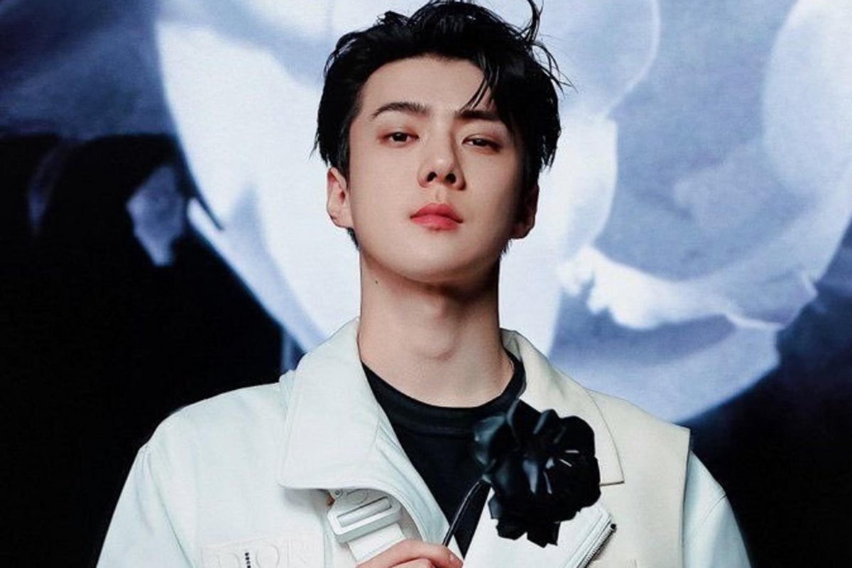 EXOBreakingNews's tweet photo. CAN WE REACH ONLY 300 RTS &amp; 100 REPLIES FOR SEHUN'S BIRTHDAY? 🎂🎂🎂🎂🎂

#OurSEHUNiverseDay
#우리의봄은세훈으로완성돼
#세훈이의_32번째_봄바람 #SEHUN #EXO #weareoneEXO @weareoneEXO https://t.co/YjF6PDizSO