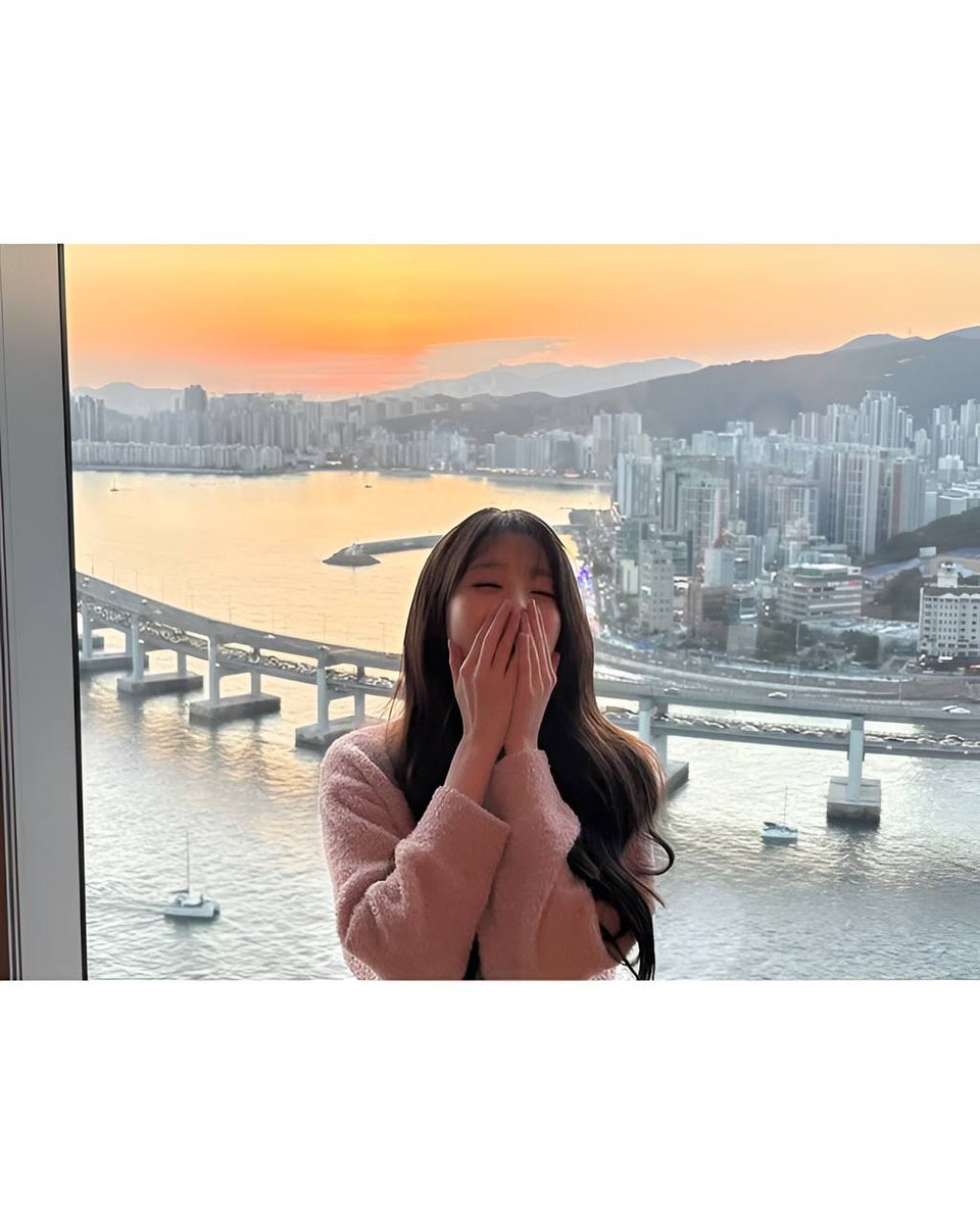 ໒꒰ྀི ∩ ๑ ∩ ꒱ྀིა         📷: wnshrlj