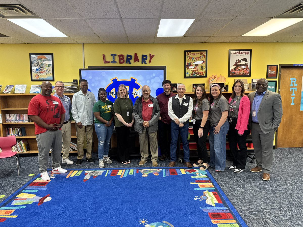 ChapelHill_ISD's tweet photo. ✨We had a great Friends of Faith quarterly meeting yesterday! 🤝 We are grateful for our community partners! https://t.co/p2fL5SQCvp