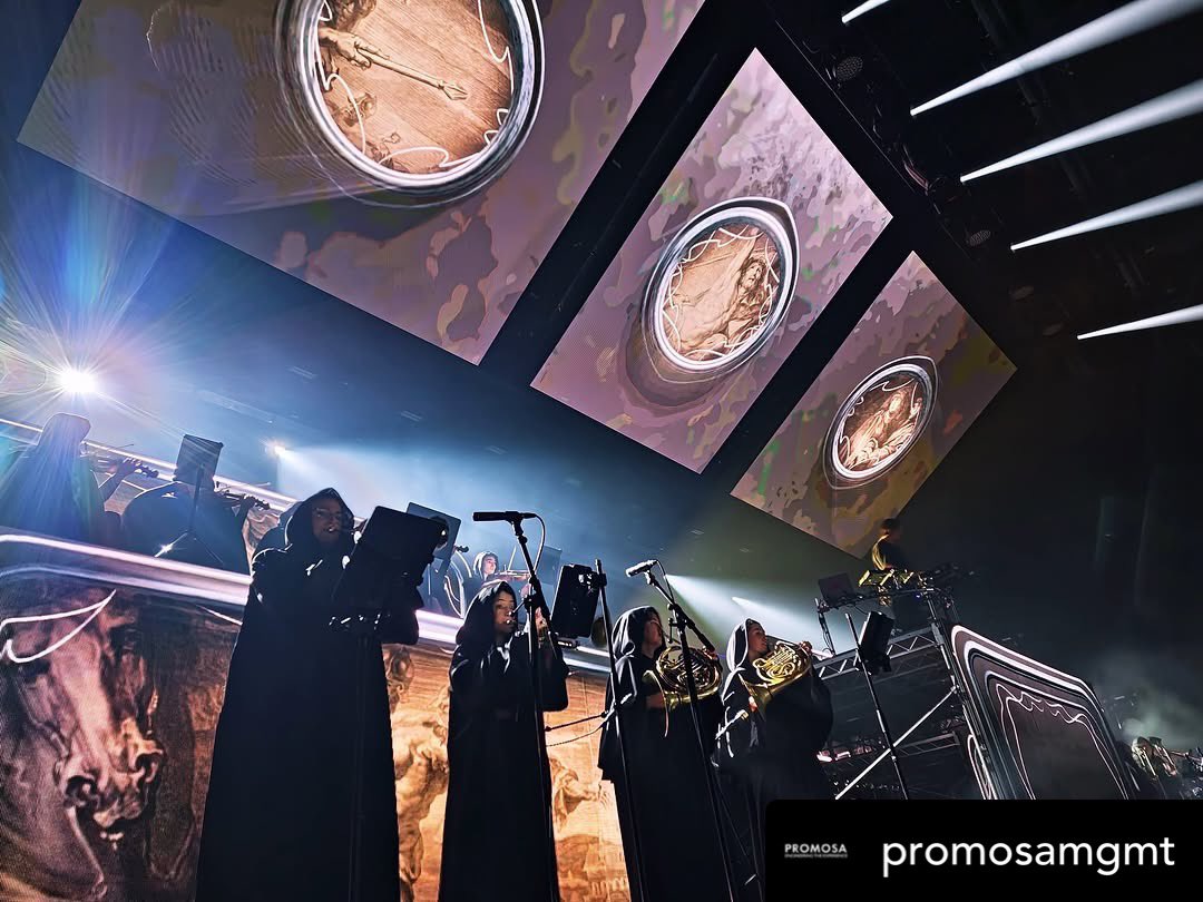 TheRobeWay's tweet photo. It’s a #FlashbackFriday at the @WAMUTheater in Seattle where the team from @PromosaMgmt supplied the @Apashe_Music flagship show, with full orchestra, with a rig using @Robelighting #iFORTE &amp; #MegaPointe luminaires.

#therobeway #promosa #apashe #concertlighting #lightinglife https://t.co/2xz9xoKFTv