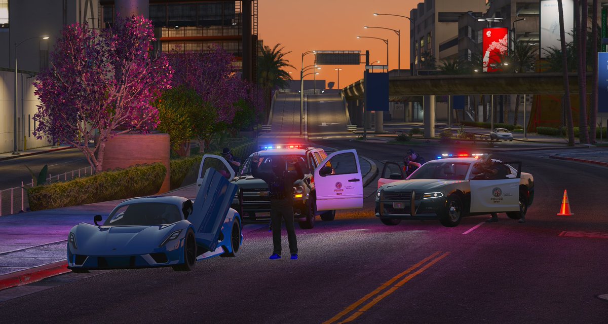 Beans_Ego's tweet photo. Think you've got what it takes to serve and protect?
Join the New Horizons RP community — a fast-growing, semi-serious, 16+ roleplay server with constant updates, new features, and endless things to do.

Click the link in my bio to hop in the Discord and apply today! https://t.co/ar6HllPG72