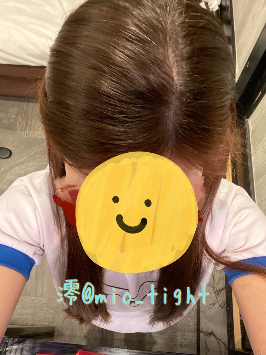 mio_tight's tweet photo. 分け目ぴっちりな三つ編みやツインテを堪能する髪フェチプレイ🙋🏼‍♀️ ̖́⟡.·

この時は鼻フックも初体験して大興奮❣️
ベロ長いねって褒めて���らいました🫶♡

頂いたチーズタルトは美味しすぎて秒で完食っ😋
ありがとうございました～👍🏻⟡.·
#clubtight #クラブタイト https://t.co/SYhU3tZgMj