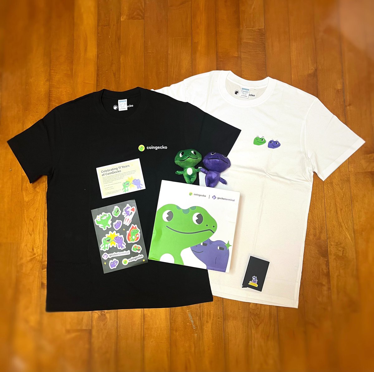 WarpGateX's tweet image. Happy 11th Birthday to our frens at @Coingecko! 

Through bear and bull, you’ve remained the go-to source for every Degen, trader &amp;amp; builder. 

We're proud to celebrate this new era with Gekko &amp;amp; Rex—and grateful for the birthday drop to your close partner, WarpGate Raccoon! 🦎🦝🎉