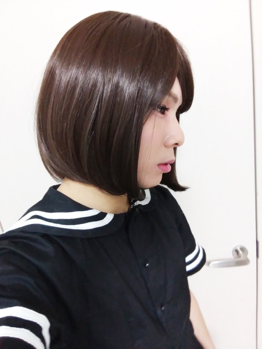 人生で初めてつけまを使ったときのやつ